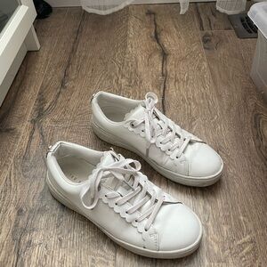 Ted Baker Tilly White Scalloped Sneakers size 6